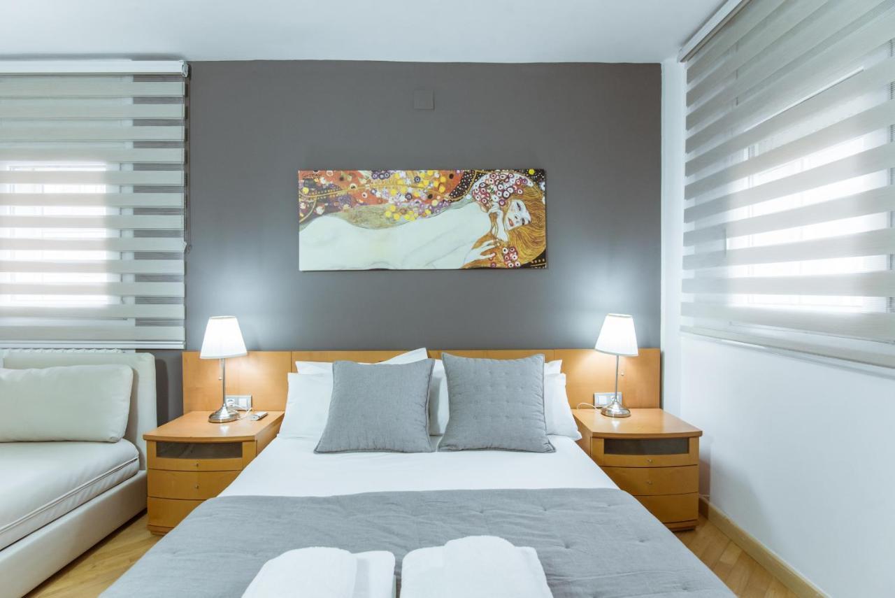Two Bedroom Townhouse Within 10Min Walk From Beach バルセロナ エクステリア 写真