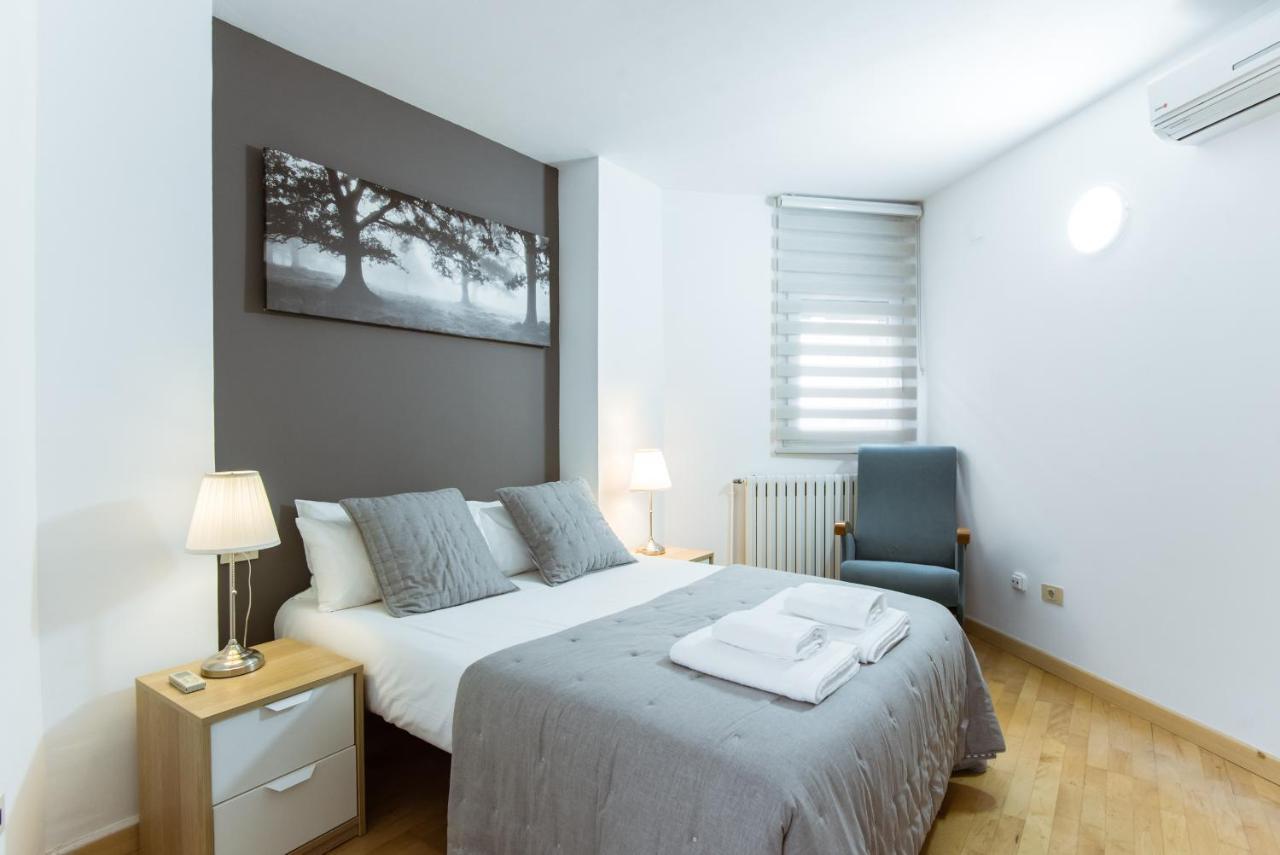 Two Bedroom Townhouse Within 10Min Walk From Beach バルセロナ エクステリア 写真