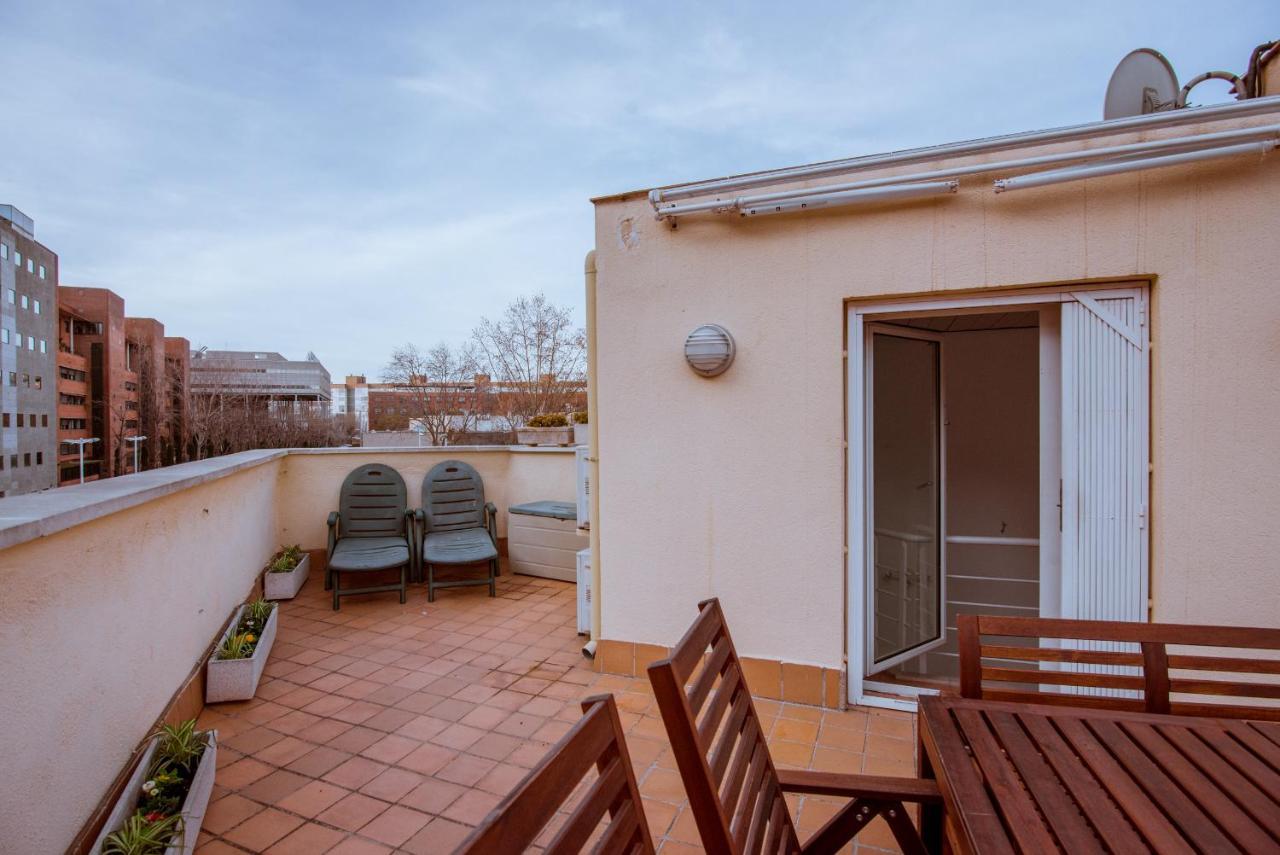 Two Bedroom Townhouse Within 10Min Walk From Beach バルセロナ エクステリア 写真